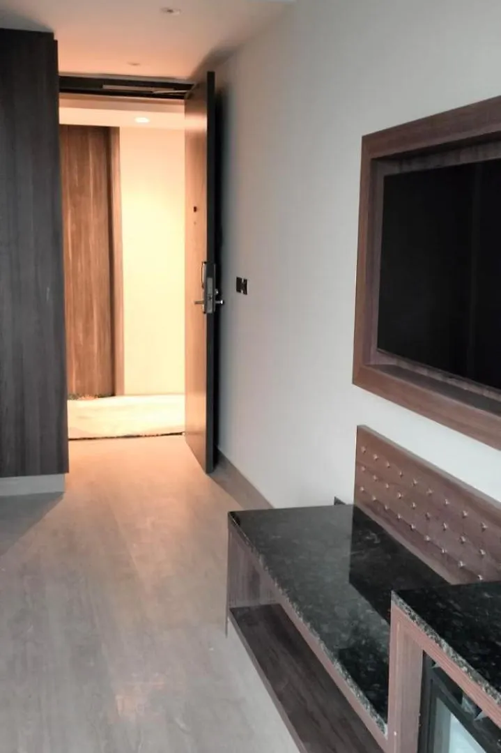 Regenta Inn Gurugram Sec-47 City Center Gurgaon Hotel